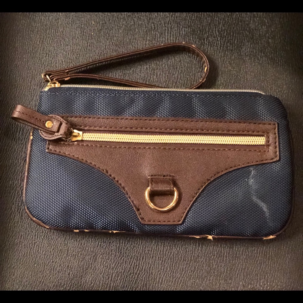 A clutch that was used a lot